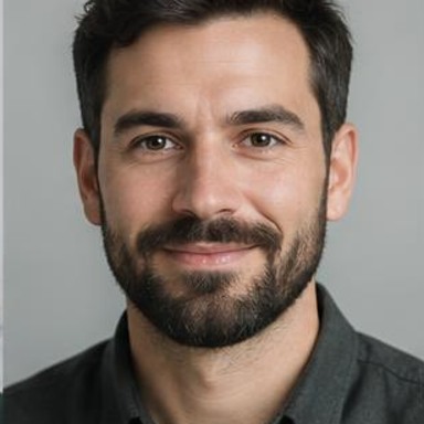 Tudor Năstase — personaj editorial fictiv